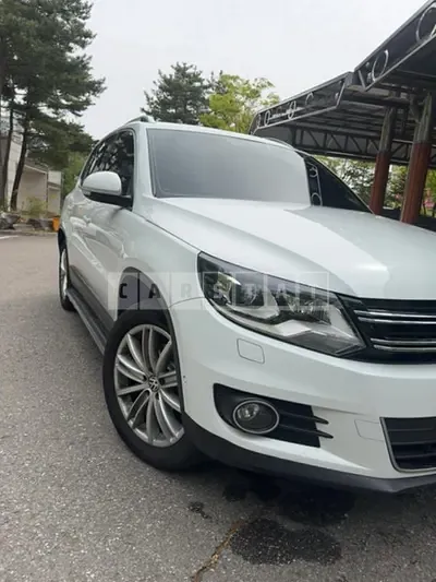 Photo 1 of 16: 2015 Volkswagen Tiguan 2.0 TDI BMT — Korean insurance auction