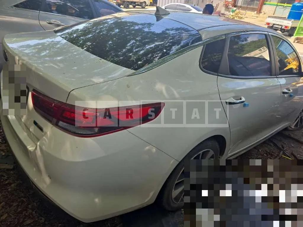 Photo 2 of 6: 2015 Kia K5 Diesel — Korean insurance auction
