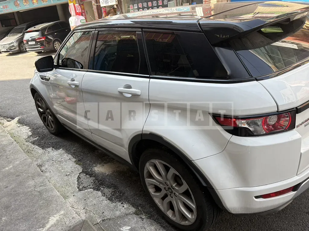 Photo 2 of 8: 2026 Land Rover Range Rover Evoque 2.2 — Korean insurance auction