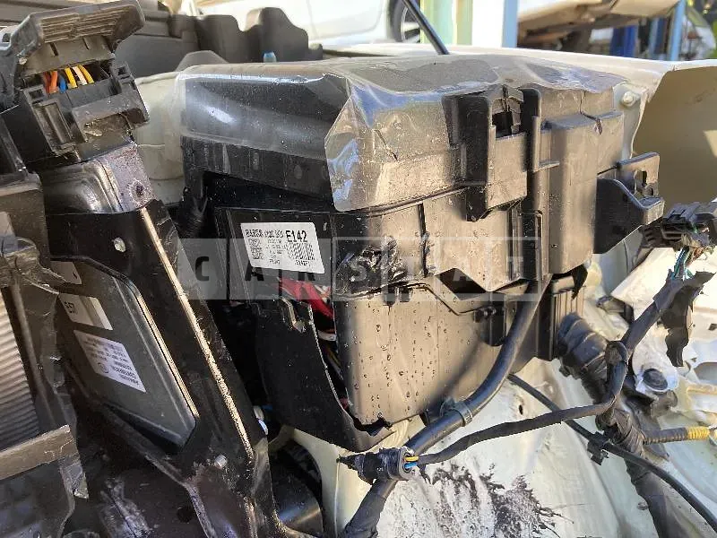 Photo 2 of 27: 2020 Kia K5 — Korean insurance auction