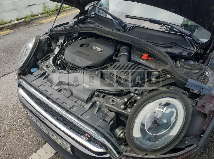 Photo 2 of 37: 2018 MINI Cooper S Clubman, VIN WMWLN9104J2G08322 — Korean insurance auction