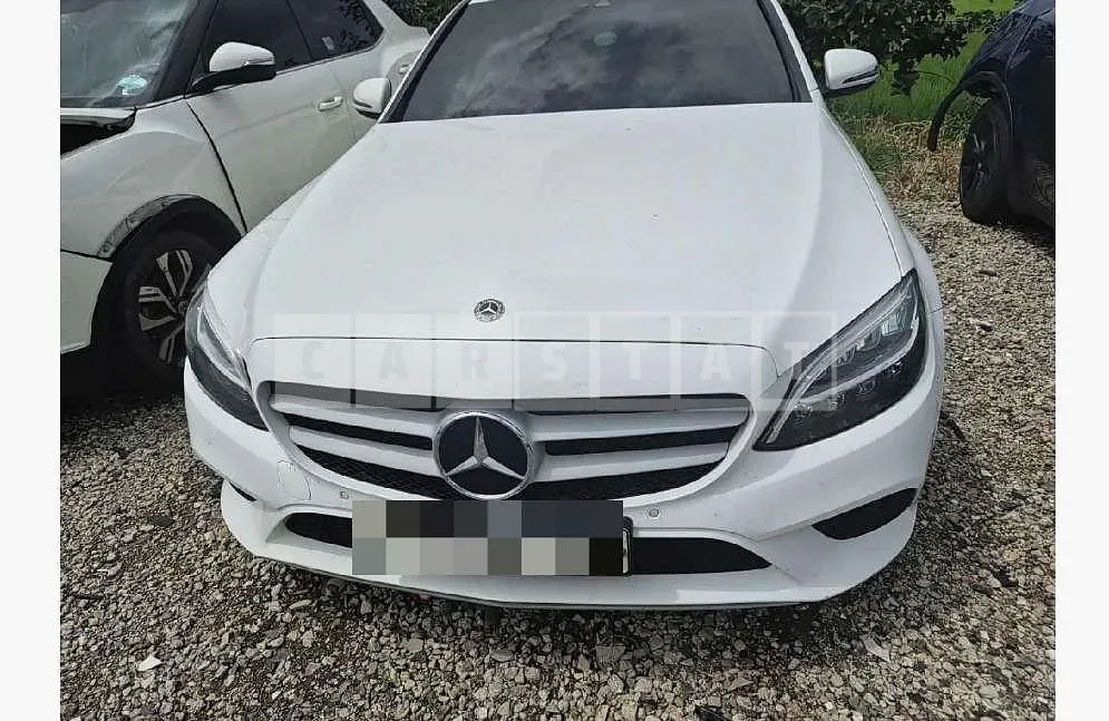 Photo 2 of 29: 2019 Mercedes-Benz C 200 — Korean insurance auction