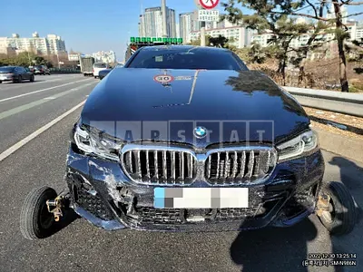 Photo 1 of 17: 2022 BMW 530i, VIN WBA71BH03NWX80640 — Korean insurance auction