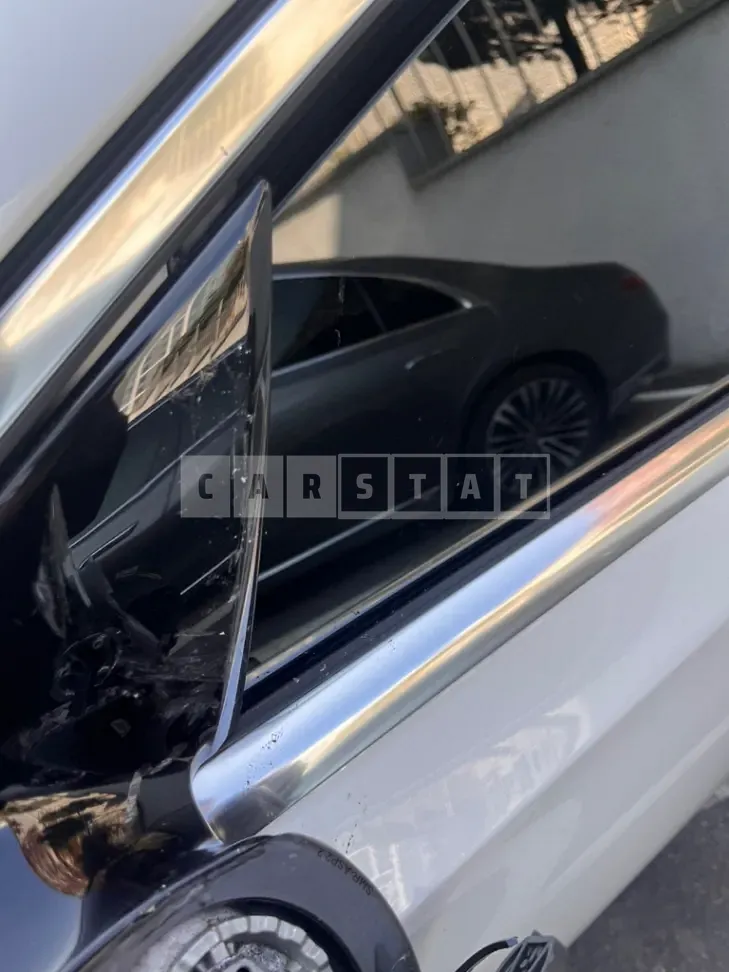 Photo 2 of 27: 2024 Mercedes-Benz E300 4Matic — Korean insurance auction