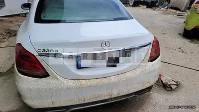 Photo 1 of 6: 2015 Mercedes-Benz C220 d, VIN WDDWF0EB0GF244697 — Korean insurance auction