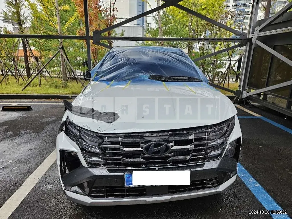 Photo 2 of 30: 2024 Hyundai Tucson — Korean insurance auction