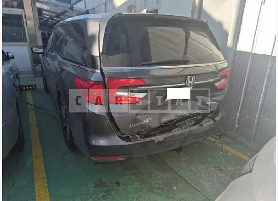 Photo 2 of 10: 2022 Honda Odyssey — Korean insurance auction