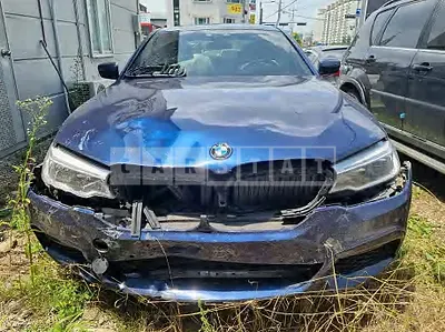 Photo 1 of 15: 2018 BMW 530i xDrive, VIN WBAJD9102JWC12148 — Korean insurance auction