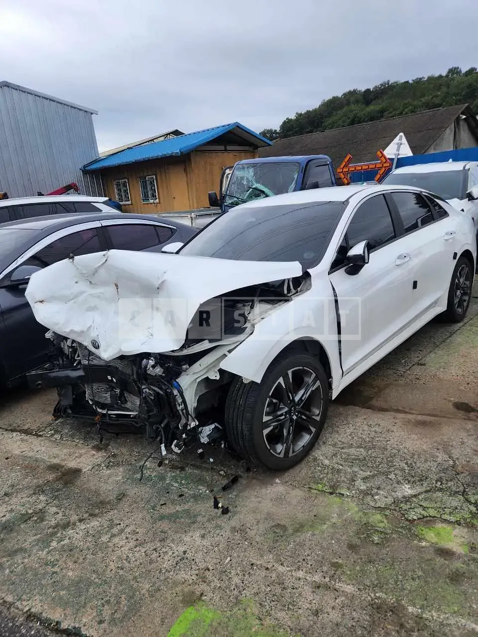 Photo 2 of 7: 2020 Kia K5, VIN KNAG341ABLA001697 — Korean insurance auction