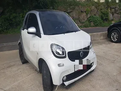 Photo 1 of 15: 2015 Smart Mercedes-Benz, VIN KL90B3A8GFZ31M006 — Korean insurance auction