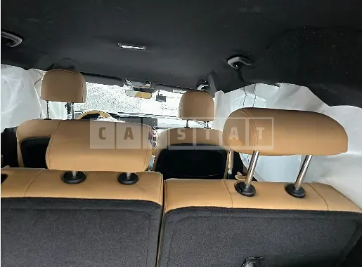 Photo 2 of 13: 2023 Kia Sorento — Korean insurance auction