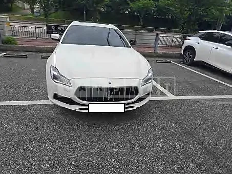 Photo 2 of 23: 2019 Maserati Quattroporte S Q4 — Korean insurance auction