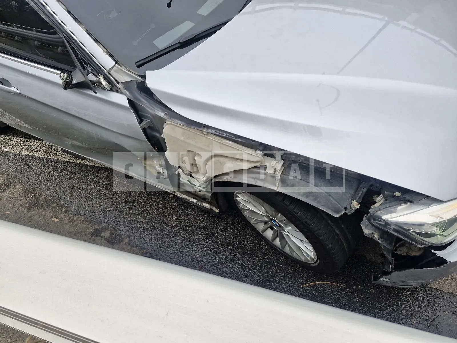 Photo 2 of 7: 2018 BMW 320i, VIN WBA8A9109JAD29598 — Korean insurance auction