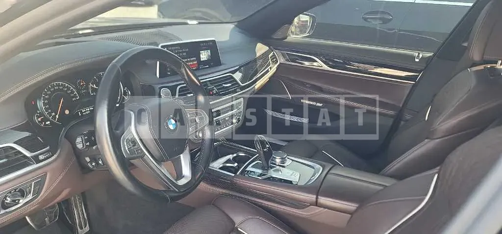 Photo 2 of 27: 2018 BMW 740Li xDrive — Korean insurance auction