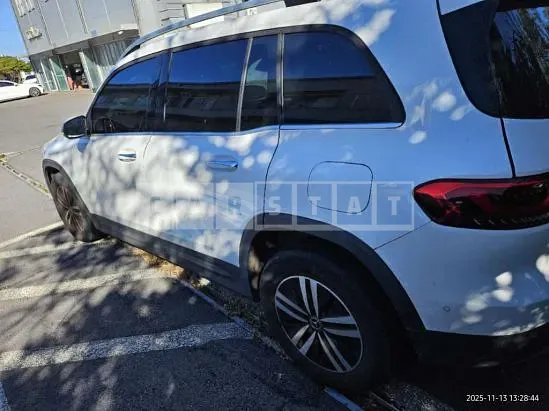 Photo 2 of 6: 2021 Mercedes-Benz GLB200d, VIN W1N4M1CB8MW110038 — Korean insurance auction