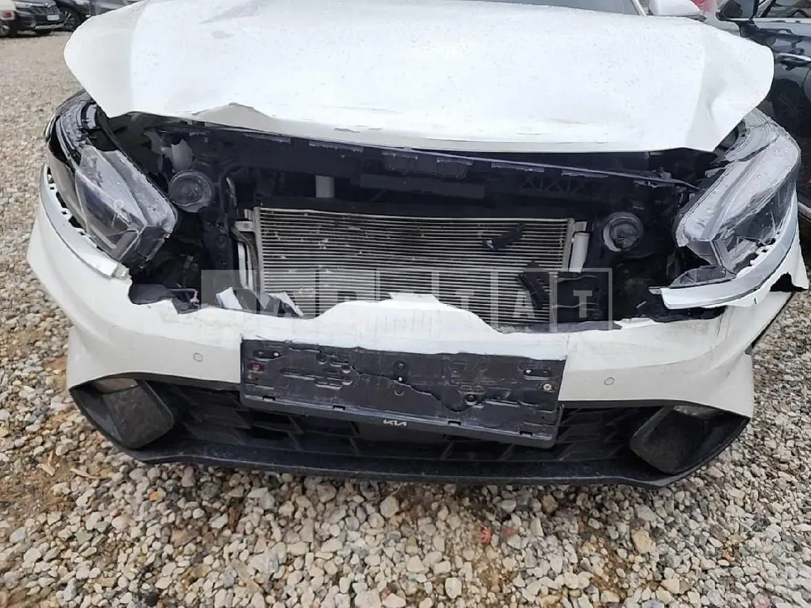 Photo 2 of 9: 2022 Kia K3 1.6 — Korean insurance auction