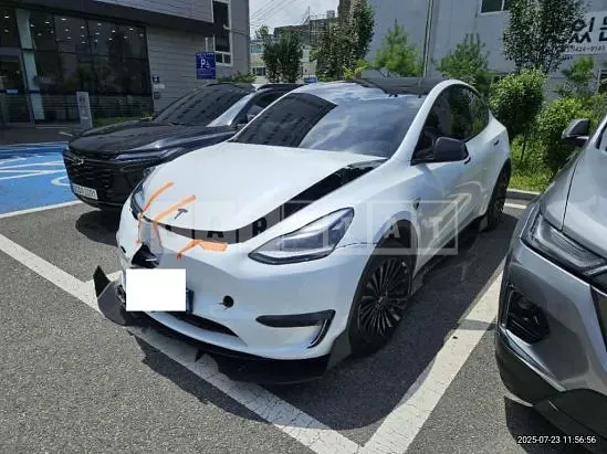 Photo 2 of 19: 2024 Tesla Model Y RWD — Korean insurance auction