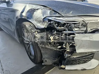 Photo 1 of 11: 2017 BMW 520d — Korean insurance auction
