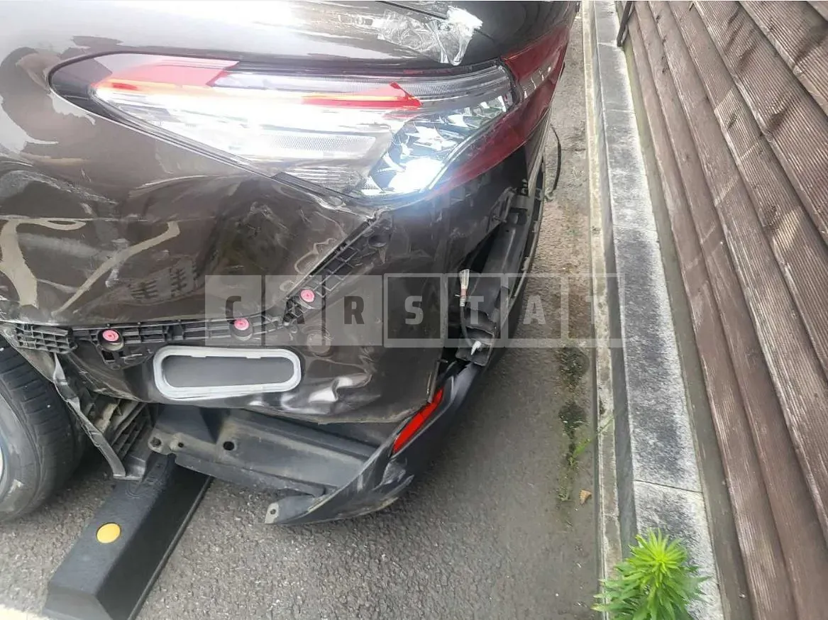 Photo 2 of 20: 2018 Toyota Camry, VIN JTNB11HK4K3081664 — Korean insurance auction