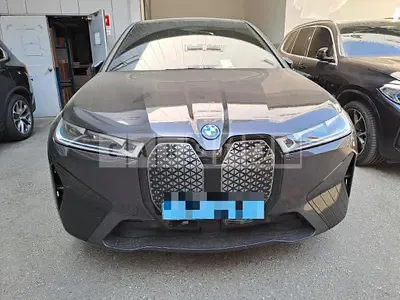 Photo 1 of 17: 2023 BMW iX xDrive50 — Korean insurance auction