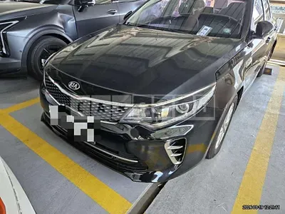 Photo 1 of 9: 2016 Kia K5 2.0 — Korean insurance auction