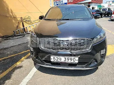 Photo 1 of 12: 2019 Kia Sorento, VIN KNAPK81BBKA537320 — Korean insurance auction