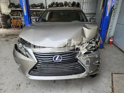 Photo 1 of 31: 2016 Lexus ES300h, VIN JTHBW1666H2134963 — Korean insurance auction