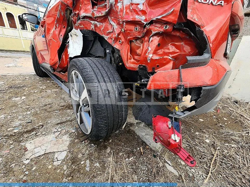 Photo 2 of 20: 2018 Hyundai Kona 1.6, VIN KMHK5816GJU259493 — Korean insurance auction