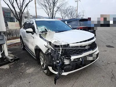 Photo 1 of 13: 2020 Kia Sorento 4WD, VIN KNARH81BHMA048343 — Korean insurance auction