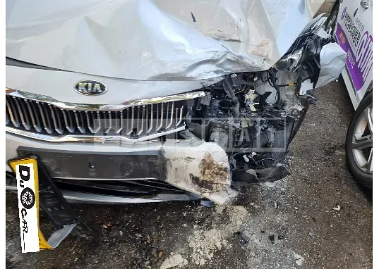 Photo 2 of 8: 2022 Kia K5, VIN KNAGU416BNA405134 — Korean insurance auction