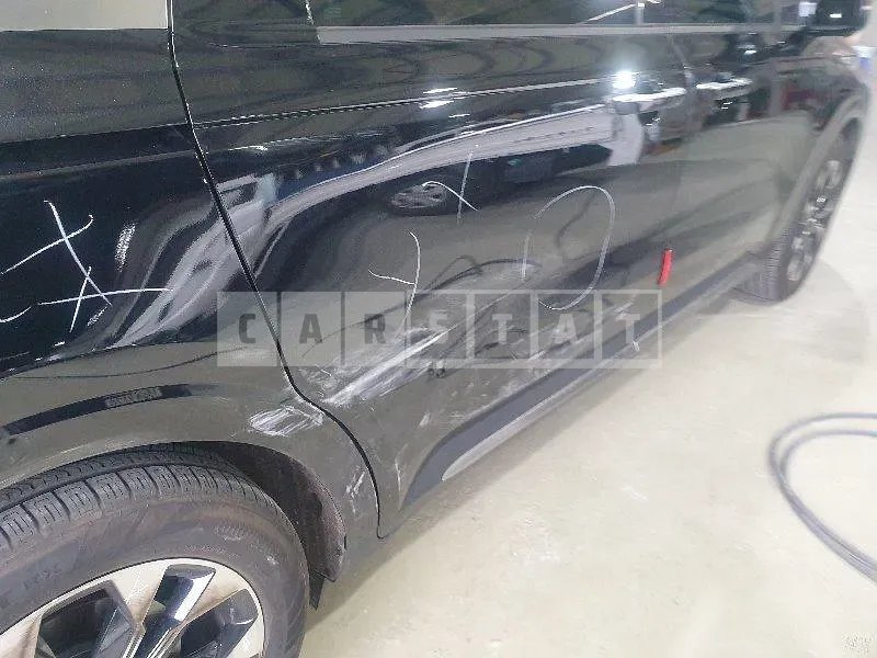 Photo 2 of 15: 2023 Kia Carnival 2.2 — Korean insurance auction