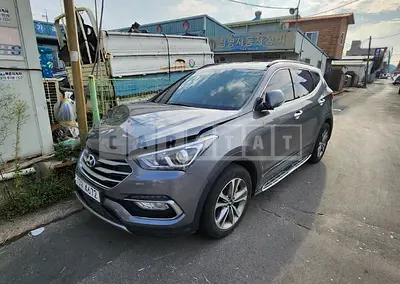 Photo 1 of 32: 2015 Hyundai Santa Fe, VIN KMHSW81XBFU499291 — Korean insurance auction