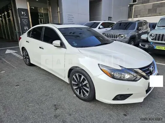 Photo 2 of 17: 2018 Nissan Altima 2.5 — Korean insurance auction