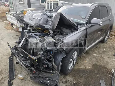 Photo 1 of 6: 2020 Hyundai Santa Fe, VIN KMHS281BBLU256881 — Korean insurance auction