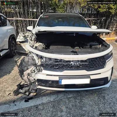 Photo 1 of 24: 2020 Kia Sorento, VIN KNARG81BGMA004386 — Korean insurance auction