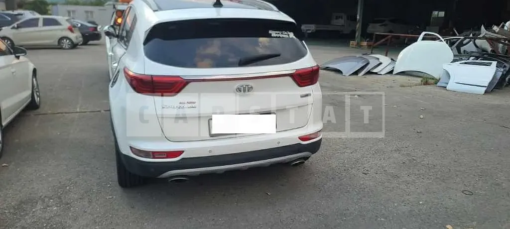 Photo 2 of 15: 2016 Kia Sportage — Korean insurance auction