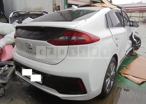 Photo 2 of 20: 2016 Hyundai Modern Ionic, VIN KMHC051CGGU002925 — Korean insurance auction