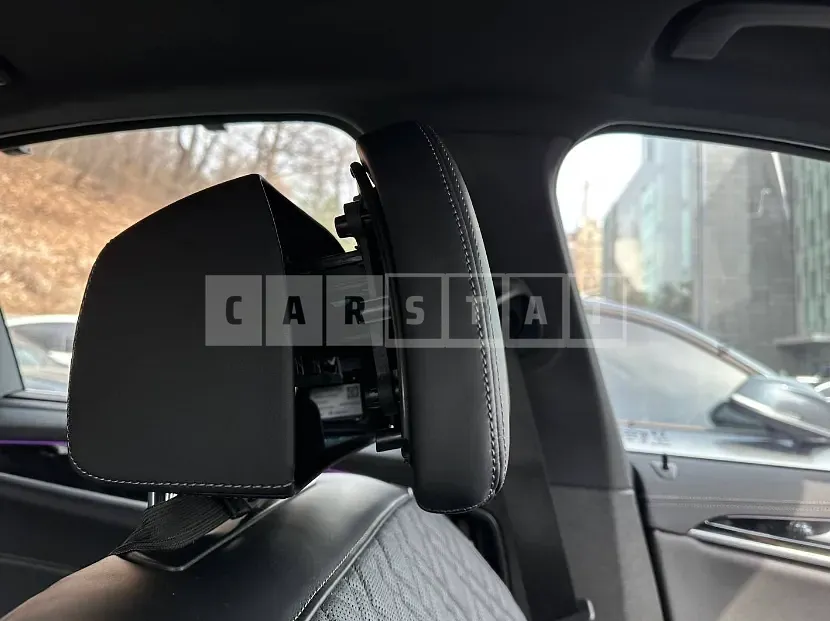 Photo 2 of 13: 2022 BMW 530i, VIN WBA71BH06NCK91571 — Korean insurance auction