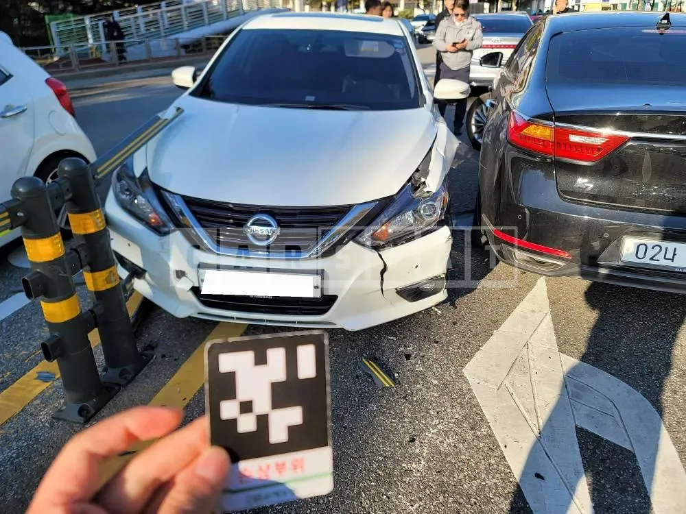 Photo 2 of 6: 2018 Nissan Altima 2.5, VIN 1N4AL3AP9JC142992 — Korean insurance auction