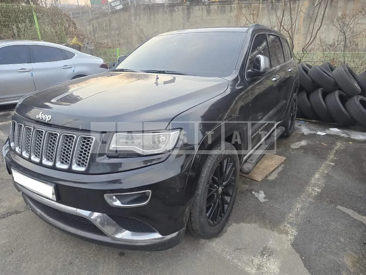 Photo 2 of 8: 2015 Jeep Grand Cherokee, VIN 1C4RJFJM2FC804798 — Korean insurance auction