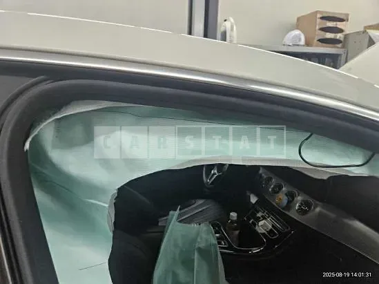 Photo 2 of 12: 2019 Mercedes-Benz CLS400d 4Matic — Korean insurance auction