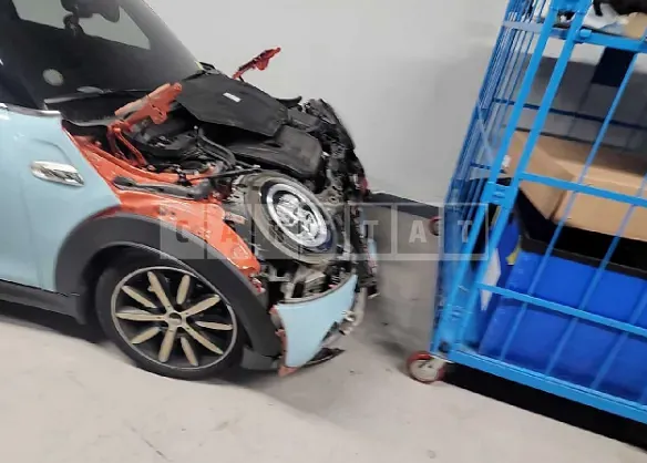 Photo 2 of 19: 2020 MINI Cooper S CONVERTIBLE(16 17 18), VIN WMWWP1106L3M23613 — Korean insurance auction