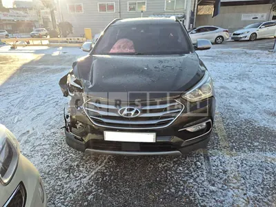 Photo 1 of 17: 2016 Hyundai Santa Fe, VIN KMHSW81UDHU728184 — Korean insurance auction
