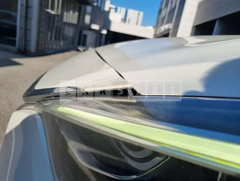 Photo 2 of 14: 2019 Infiniti Infinity Q30 — Korean insurance auction