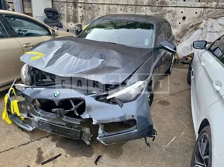 Photo 2 of 18: 2015 BMW 118d, VIN WBA1C1105FJ837505 — Korean insurance auction