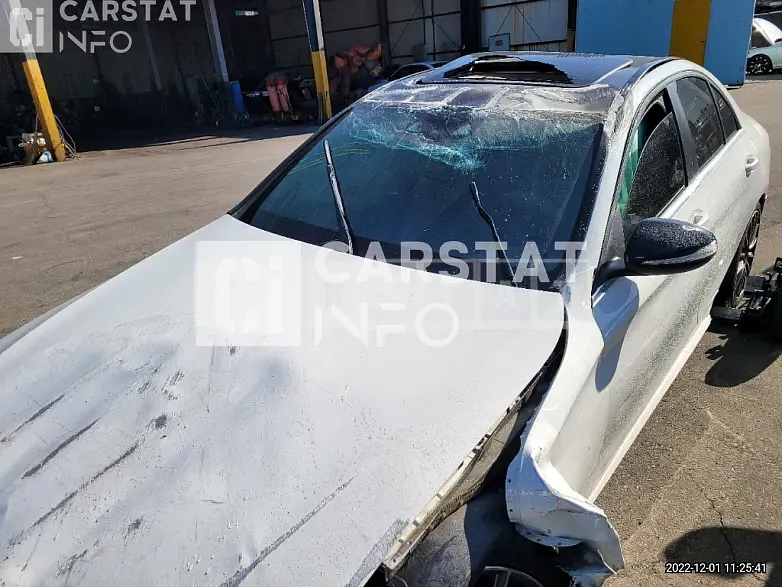 Photo 2 of 12: 2014 Mercedes-Benz C200 — Korean insurance auction
