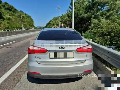 Photo 1 of 4: 2015 Kia K3 1.6 — Korean insurance auction