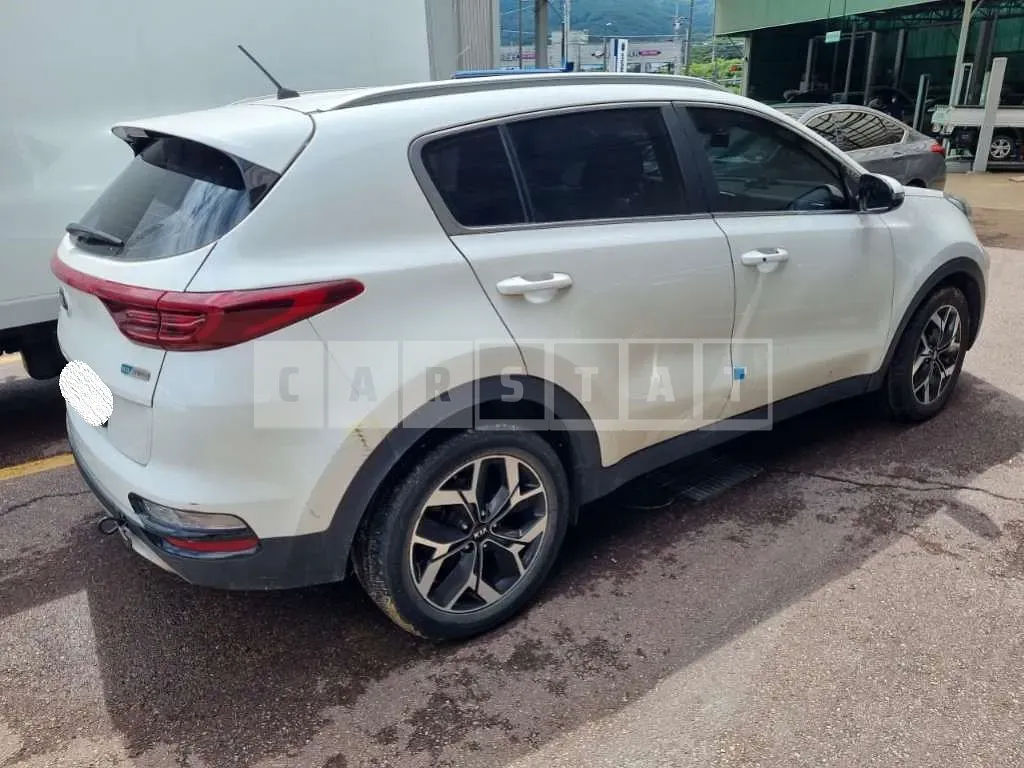 Photo 2 of 4: 2019 Kia Sportage, VIN KNAPN813BKK621172 — Korean insurance auction