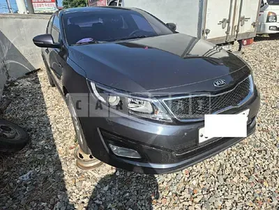 Photo 1 of 15: 2015 Kia K5 — Korean insurance auction