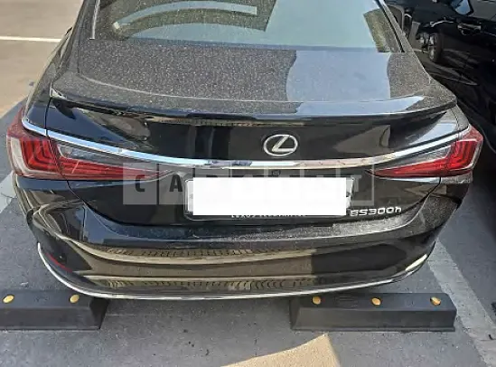Photo 2 of 18: 2023 Lexus ES300h — Korean insurance auction